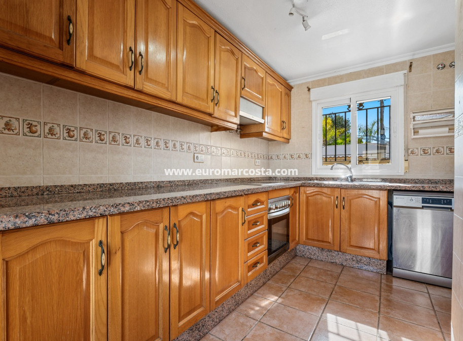 Venta - Villa - Orihuela Costa - Castillo de Don Juan