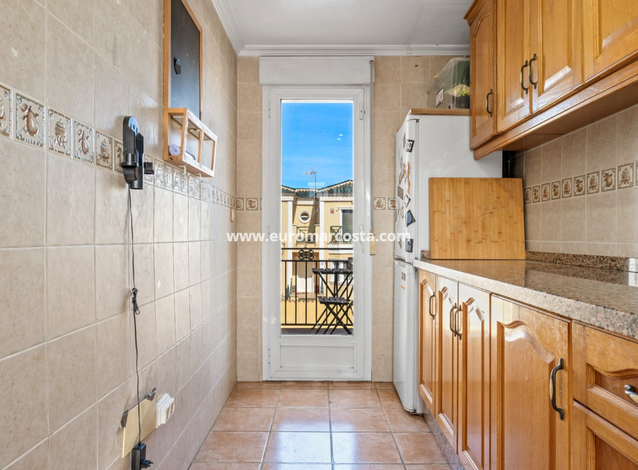 Venta - Villa - Orihuela Costa - Castillo de Don Juan