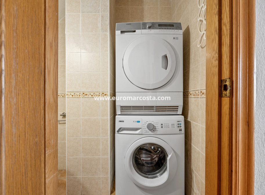 Venta - Villa - Orihuela Costa - Castillo de Don Juan