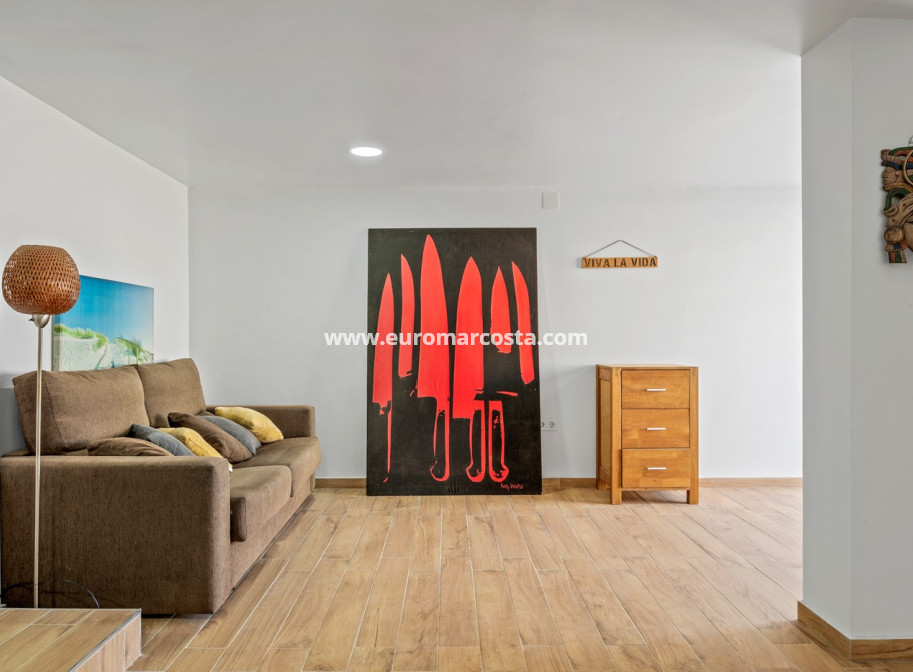 Venta - Villa - Orihuela Costa - Castillo de Don Juan