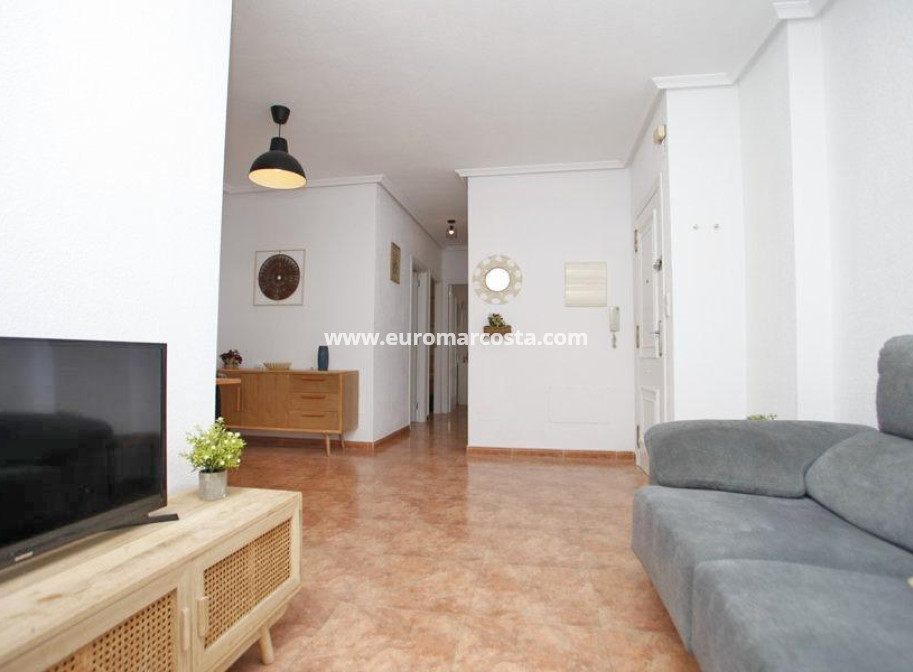Objekte zum Wiederverkauf - Wohnung - Torrevieja - TORREVIEJA