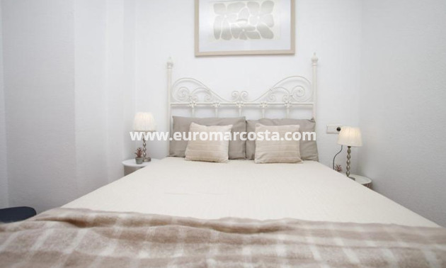 Objekte zum Wiederverkauf - Wohnung - Torrevieja - TORREVIEJA