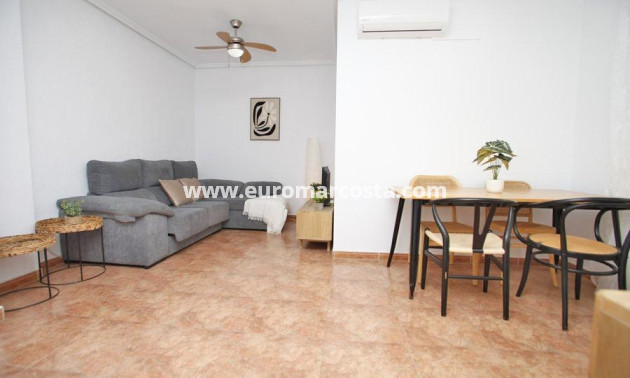 Objekte zum Wiederverkauf - Wohnung - Torrevieja - TORREVIEJA