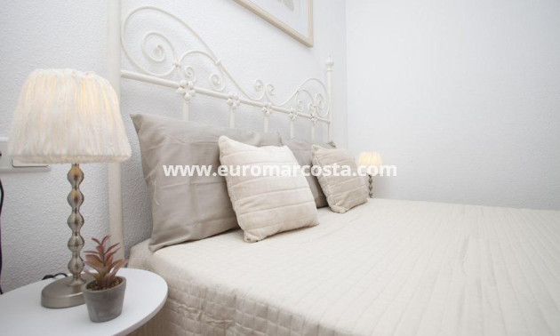 Objekte zum Wiederverkauf - Wohnung - Torrevieja - TORREVIEJA