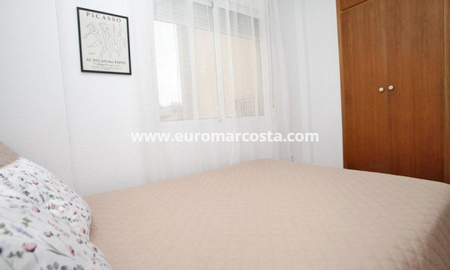 Objekte zum Wiederverkauf - Wohnung - Torrevieja - TORREVIEJA