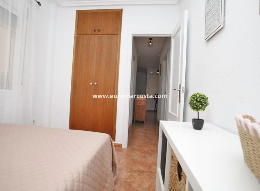 Objekte zum Wiederverkauf - Wohnung - Torrevieja - TORREVIEJA