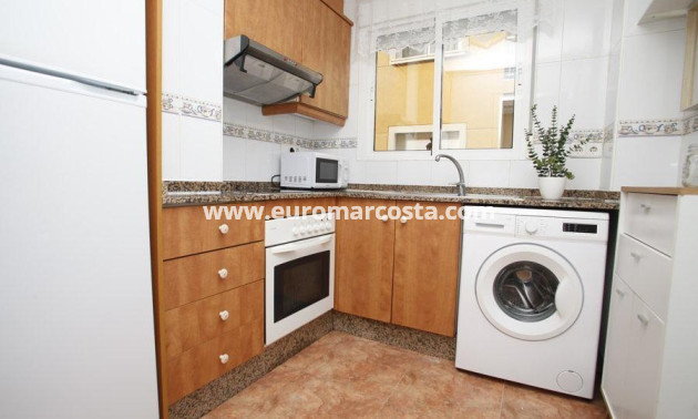 Objekte zum Wiederverkauf - Wohnung - Torrevieja - TORREVIEJA