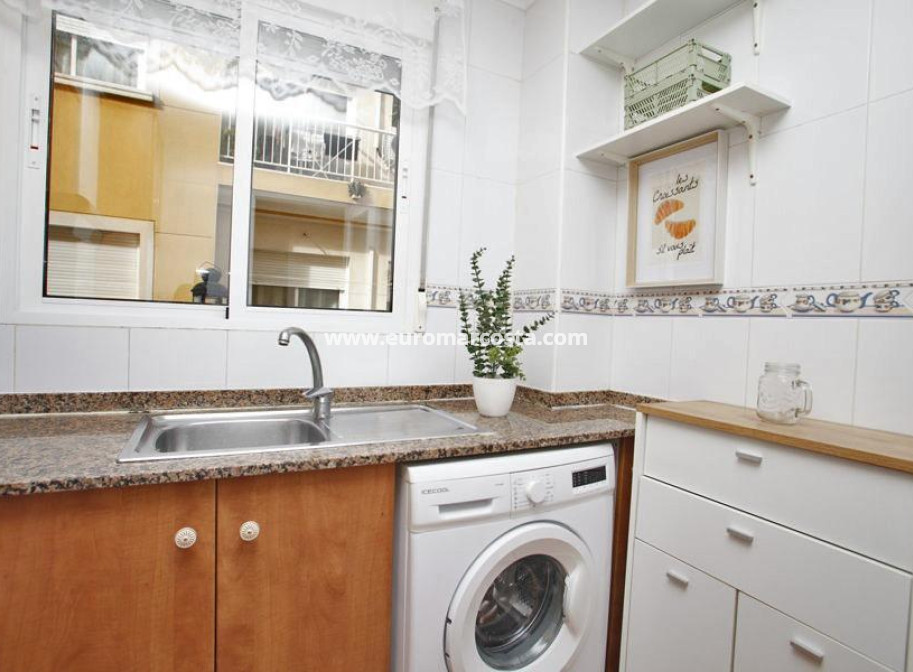 Objekte zum Wiederverkauf - Wohnung - Torrevieja - TORREVIEJA