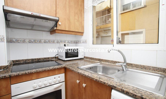 Objekte zum Wiederverkauf - Wohnung - Torrevieja - TORREVIEJA