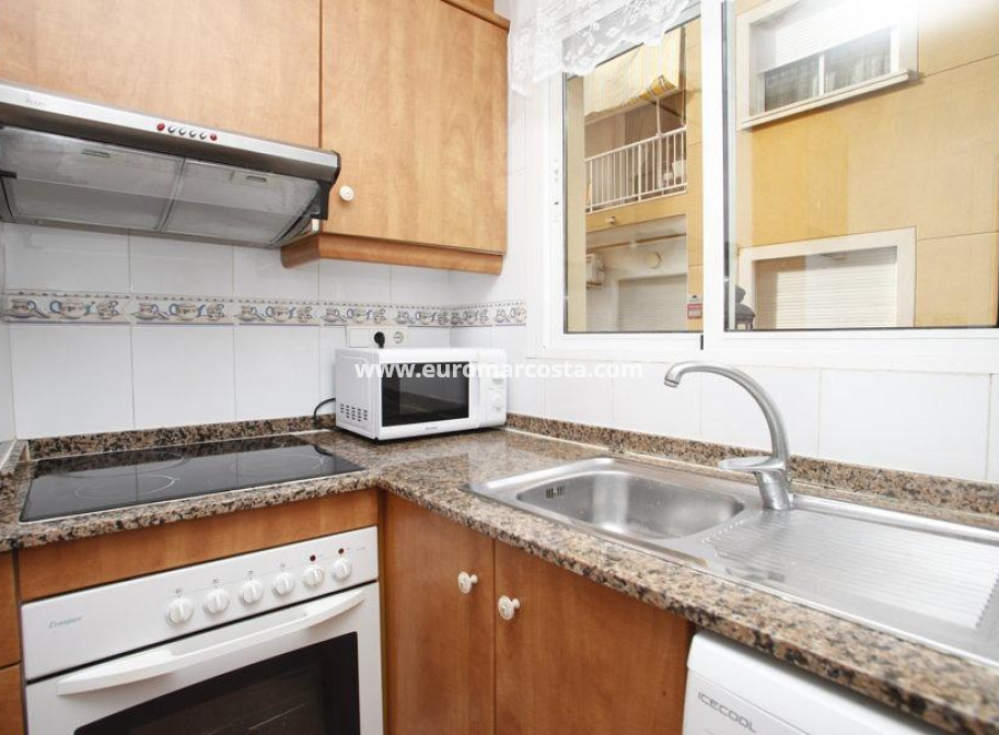 Objekte zum Wiederverkauf - Wohnung - Torrevieja - TORREVIEJA