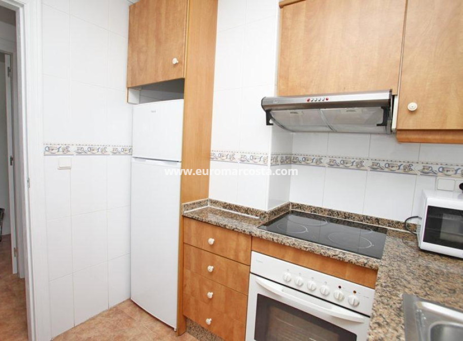 Objekte zum Wiederverkauf - Wohnung - Torrevieja - TORREVIEJA