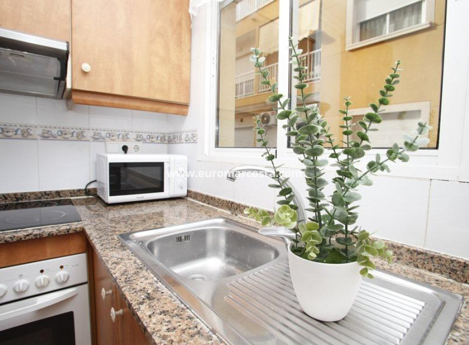 Objekte zum Wiederverkauf - Wohnung - Torrevieja - TORREVIEJA