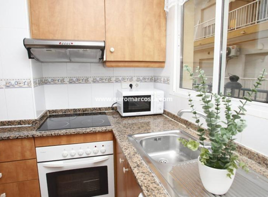 Objekte zum Wiederverkauf - Wohnung - Torrevieja - TORREVIEJA
