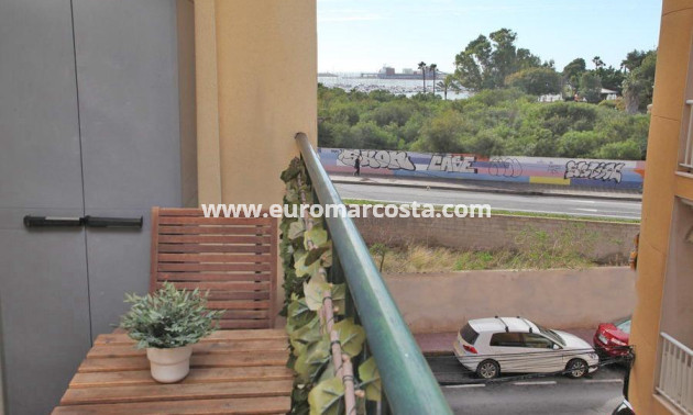 Objekte zum Wiederverkauf - Wohnung - Torrevieja - TORREVIEJA