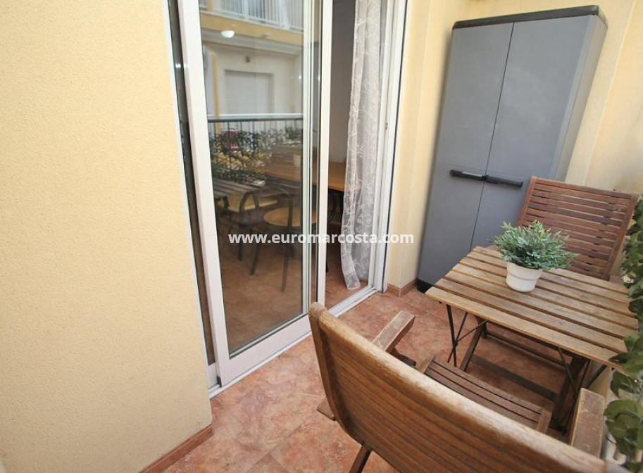 Objekte zum Wiederverkauf - Wohnung - Torrevieja - TORREVIEJA