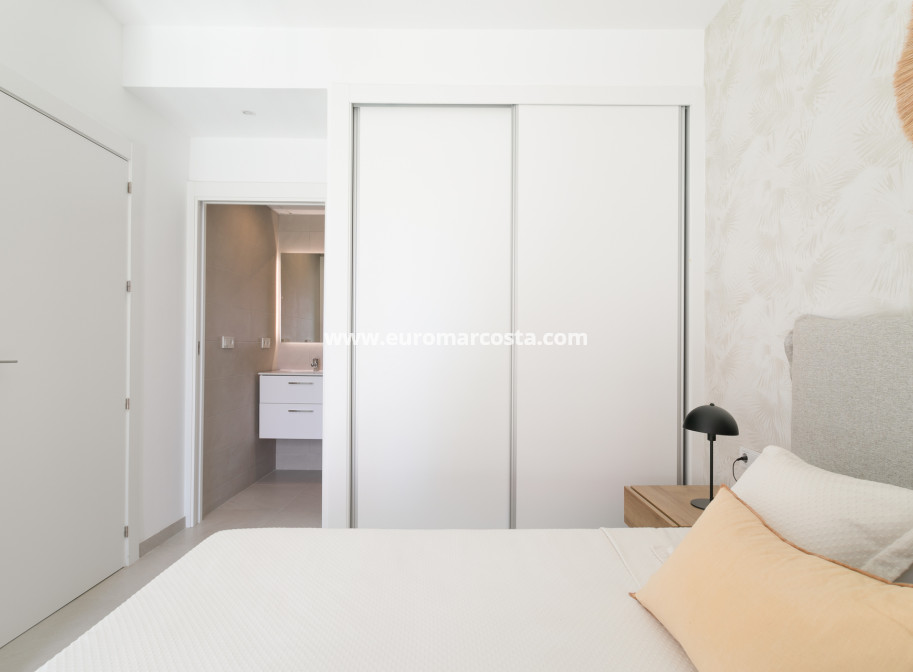 New Build - Apartment / flat - Torrevieja - TORREVIEJA