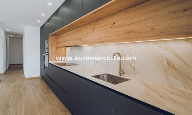 Neubauten - Penthouse - Redován