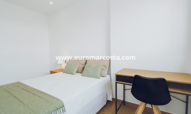 Neubauten - Penthouse - Redován