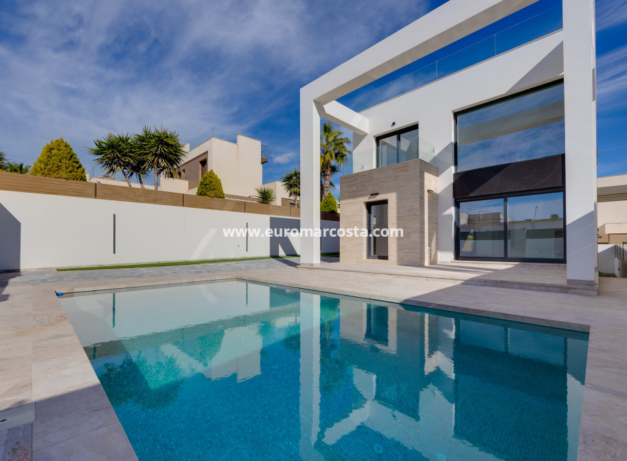 New Build - terraced - Torrevieja - TORREVIEJA