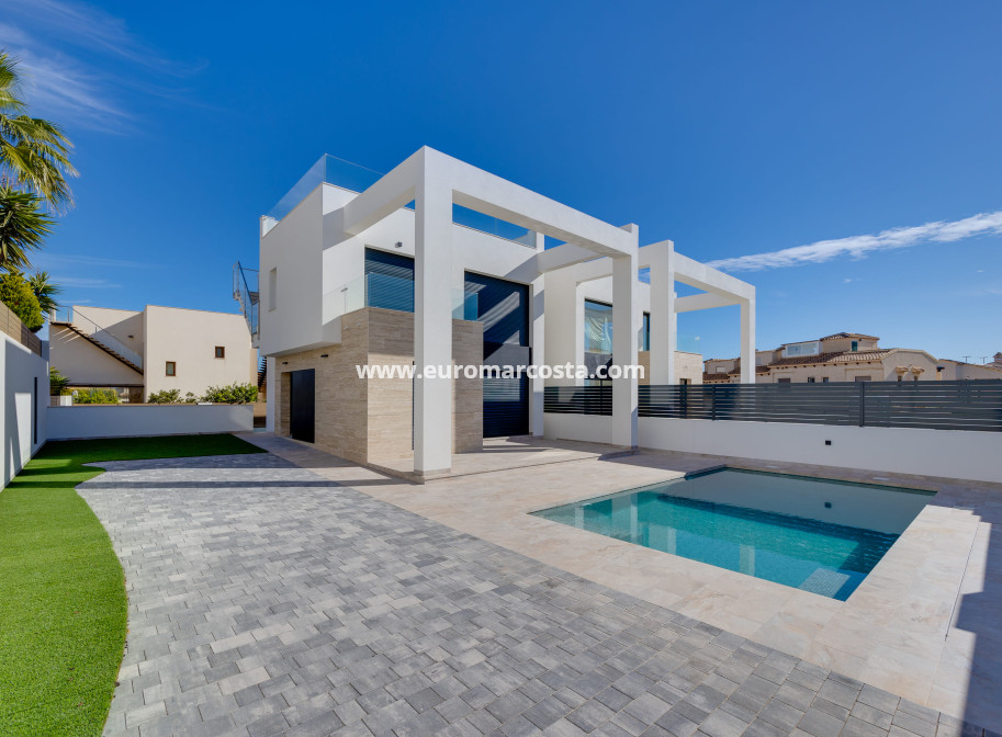 New Build - terraced - Torrevieja - TORREVIEJA