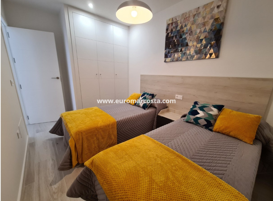 Neubauten - terraced - Avileses