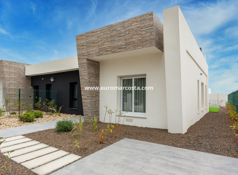 New Build - terraced - Algorfa