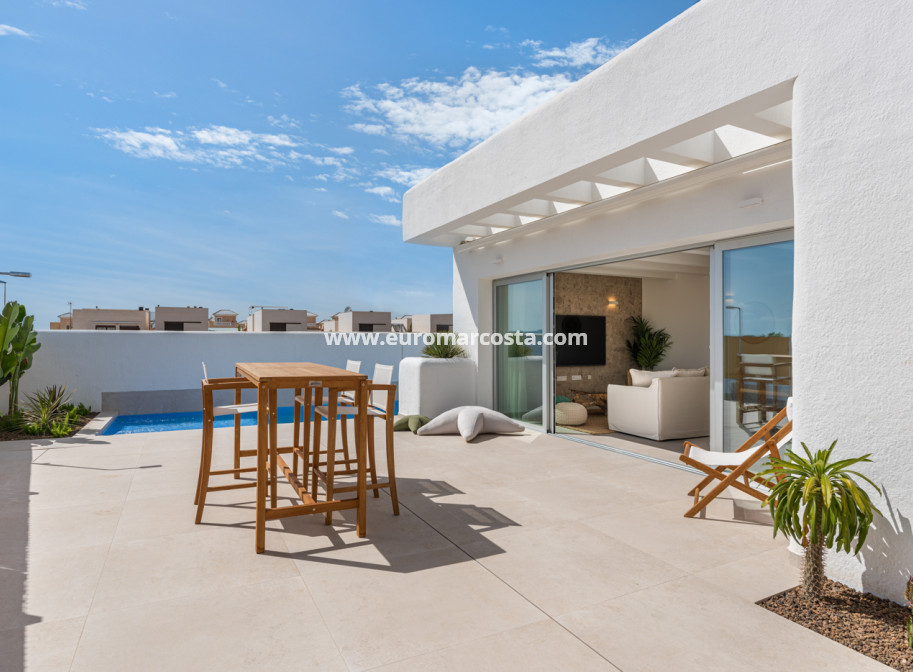 Nueva construcción  - detached - Los Alcazares - Murcia