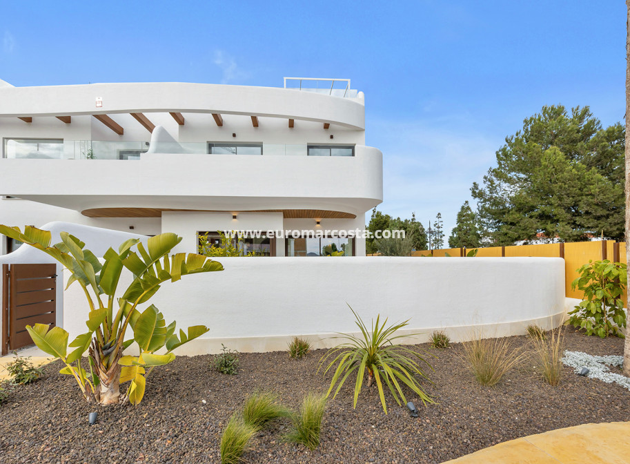 Nueva construcción  - low-bungalow - Los Alcazares - Murcia