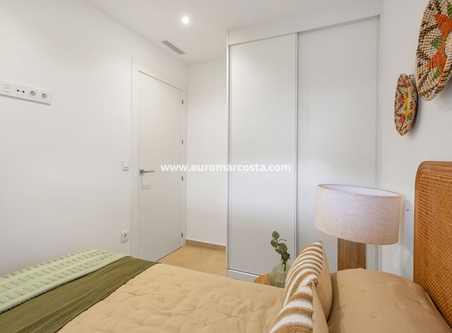 Nueva construcción  - low-bungalow - Los Alcazares - Murcia