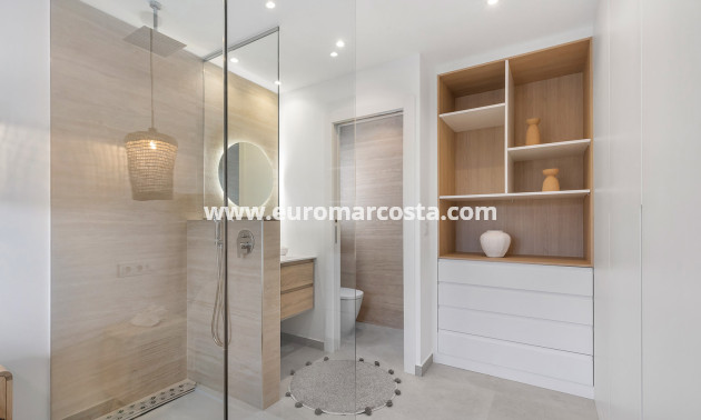 Nueva construcción  - low-bungalow - Los Alcazares - Murcia