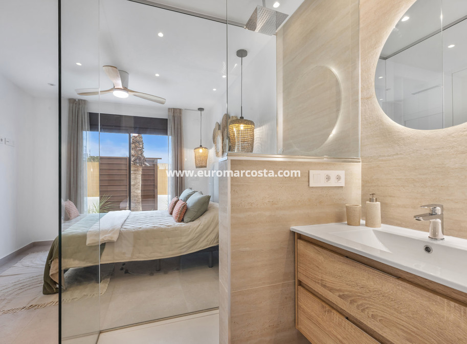 Nueva construcción  - high-bungalow - Los Alcazares - Murcia