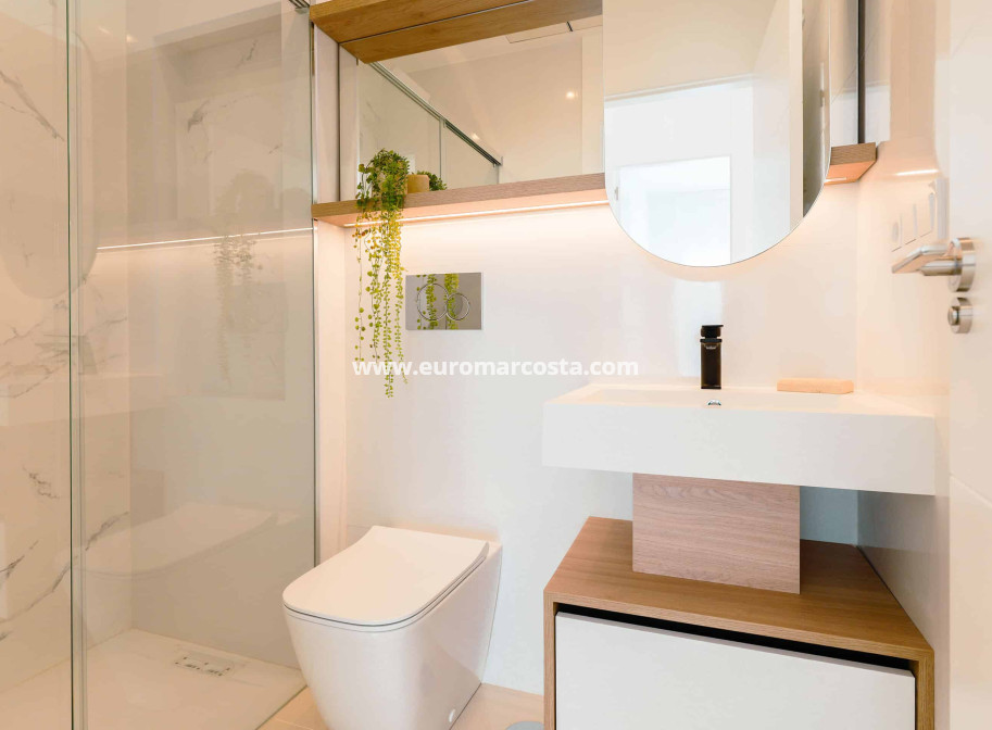 Neubauten - low-bungalow - Rojales