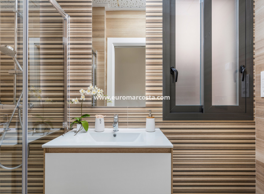 New Build - Apartment / flat - Torrevieja - TORREVIEJA