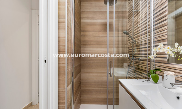 New Build - Apartment / flat - Torrevieja - TORREVIEJA