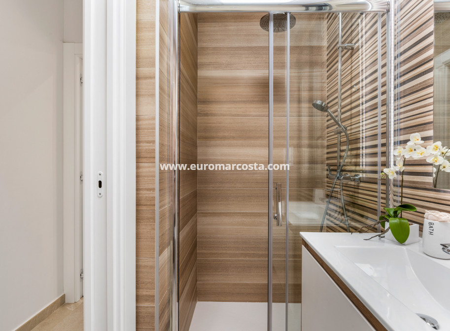 New Build - Apartment / flat - Torrevieja - TORREVIEJA