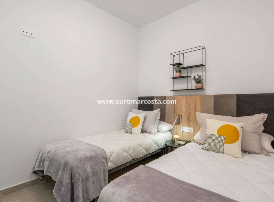 New Build - Apartment / flat - Torrevieja - TORREVIEJA