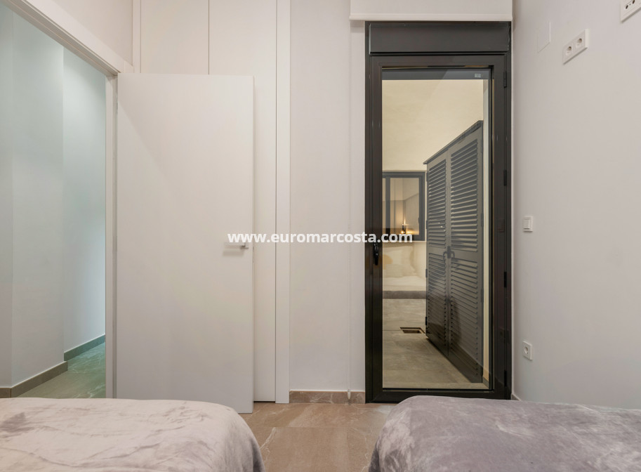 New Build - Apartment / flat - Torrevieja - TORREVIEJA