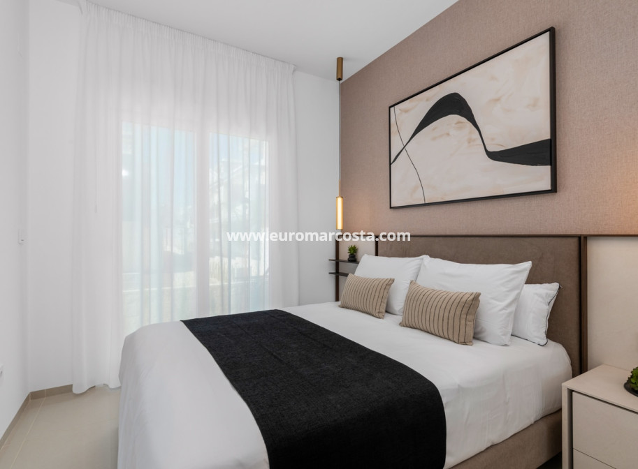 New Build - high-bungalow - Ciudad Quesada