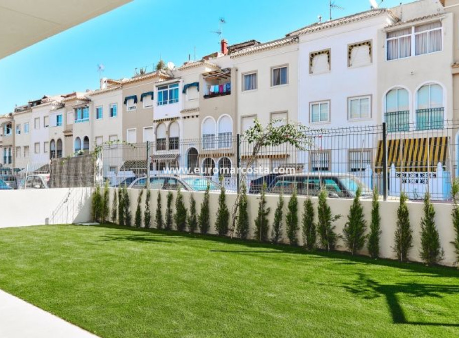 Objekte zum Wiederverkauf - Wohnung - Torrevieja - TORREVIEJA