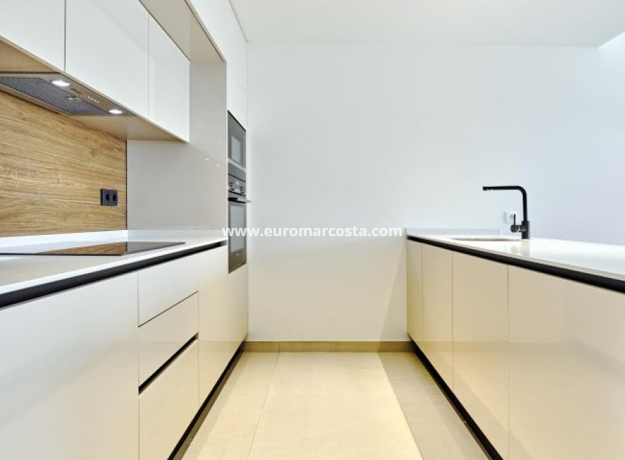 Objekte zum Wiederverkauf - Wohnung - Torrevieja - TORREVIEJA