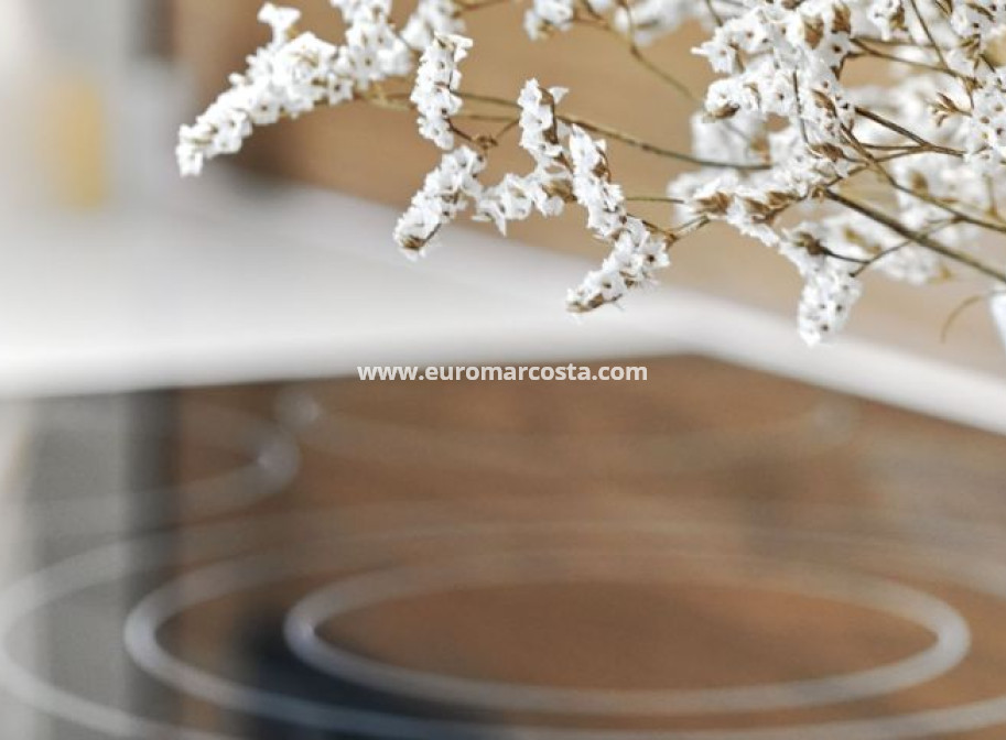 Objekte zum Wiederverkauf - Wohnung - Torrevieja - TORREVIEJA