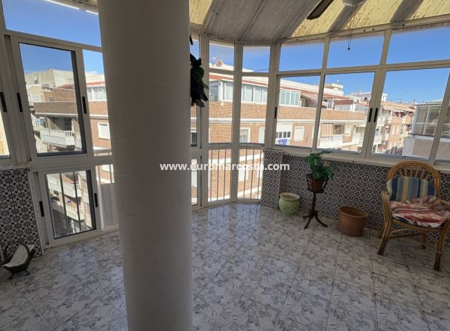 Sale - Apartment / flat - Torrevieja - TORREVIEJA