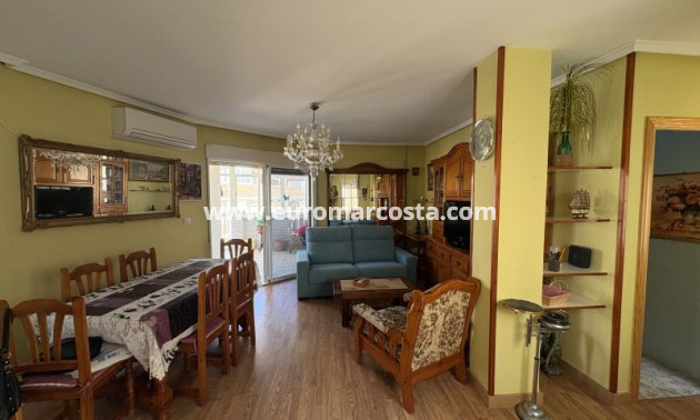 Sale - Apartment / flat - Torrevieja - TORREVIEJA