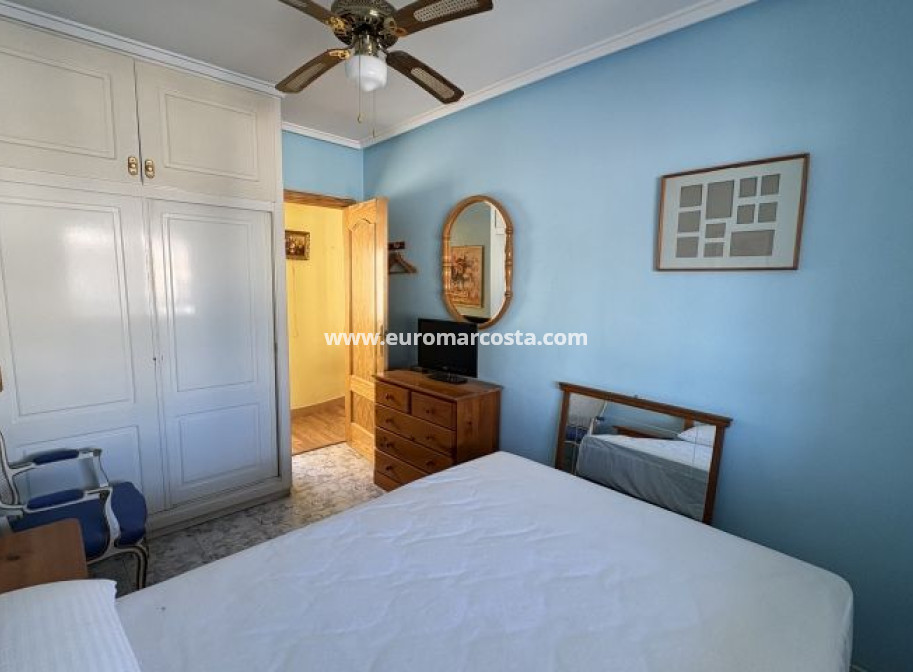 Sale - Apartment / flat - Torrevieja - TORREVIEJA