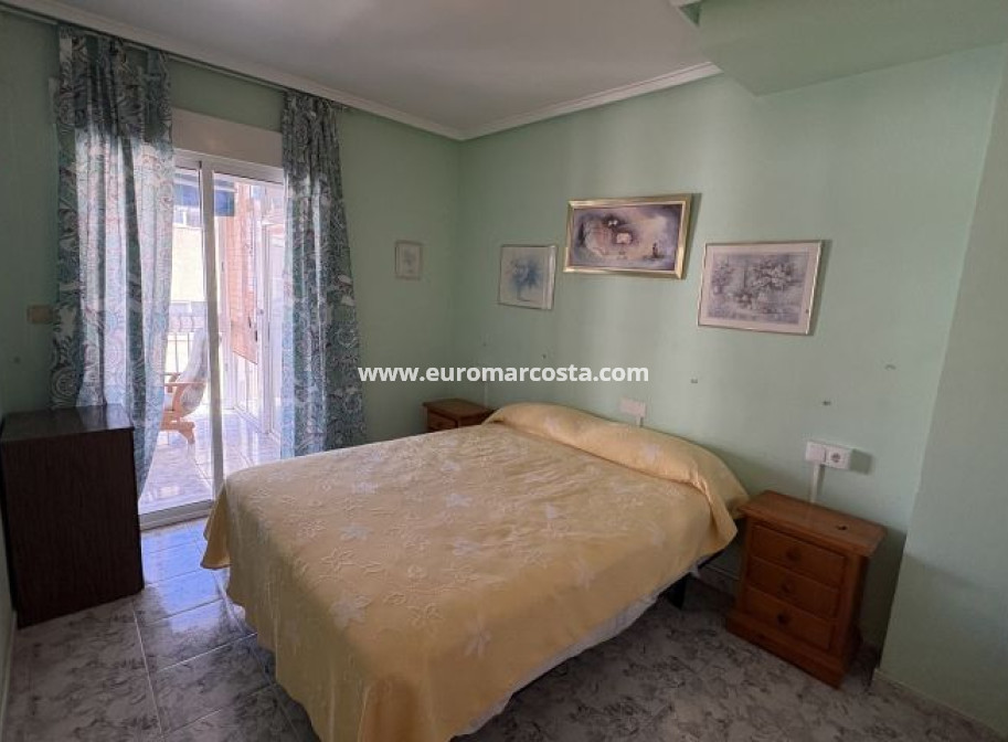 Sale - Apartment / flat - Torrevieja - TORREVIEJA
