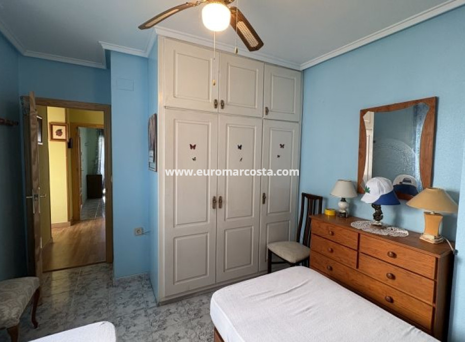 Sale - Apartment / flat - Torrevieja - TORREVIEJA