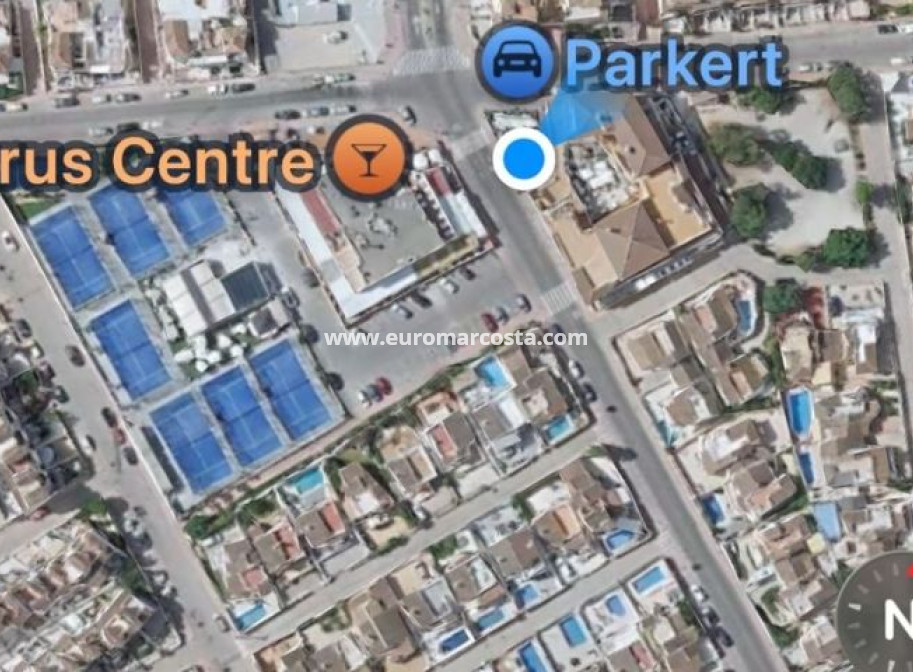 Objekte zum Wiederverkauf - Kommerziell - Orihuela Costa