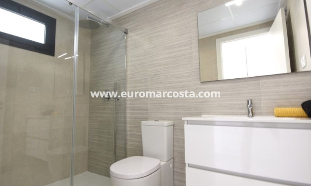 Sale - Apartment / flat - Orihuela Costa