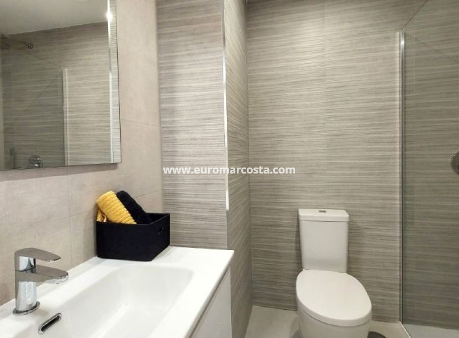 Sale - Apartment / flat - Orihuela Costa