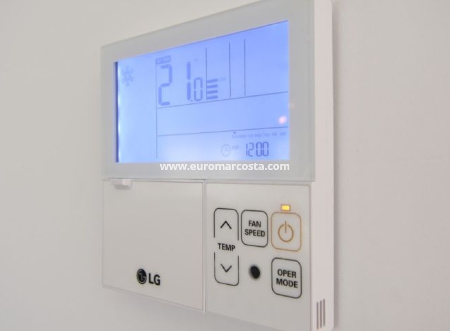 Sale - Apartment / flat - Orihuela Costa